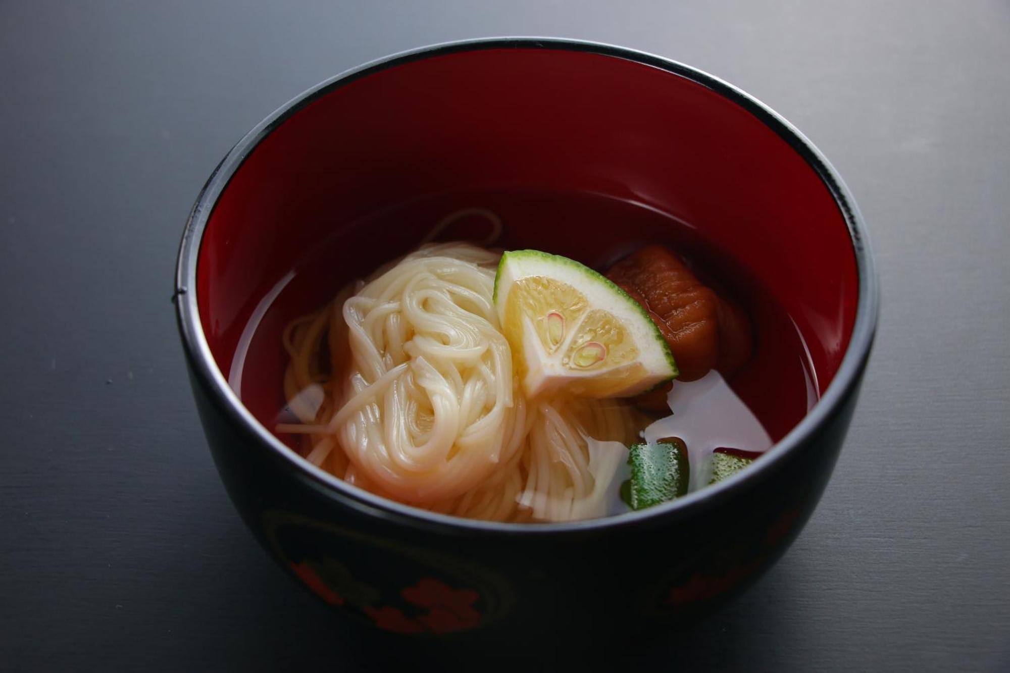 료칸 마루야 유후 외부 사진
